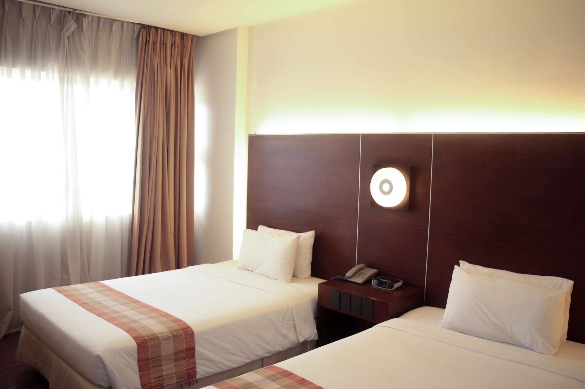 Casablanca Suites Legazpi Eksteriør bilde
