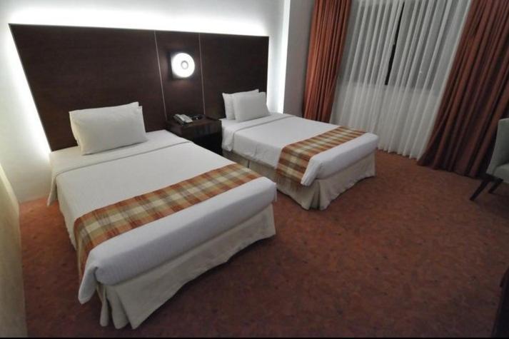 Casablanca Suites Legazpi Eksteriør bilde